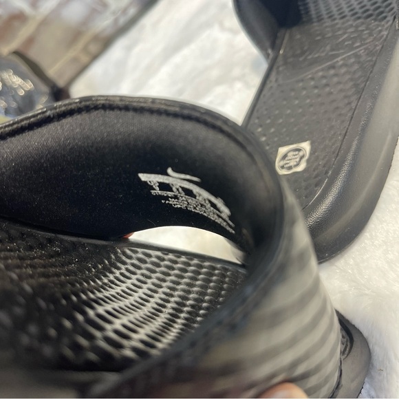 Nike Black Slide Sandals with White Logo mens 9 - Picture 5 of 6